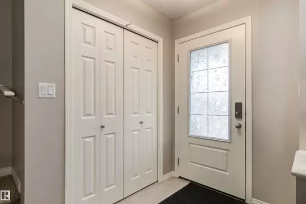 Edmonton, AB T6X 0S4,7123 22 AV SW