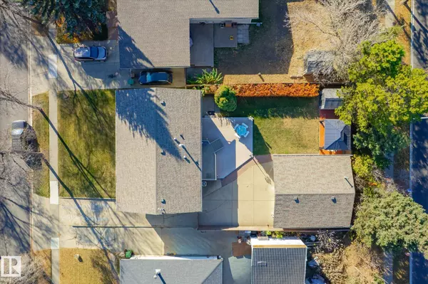 St. Albert, AB T8N 2Z8,23 Annette CR