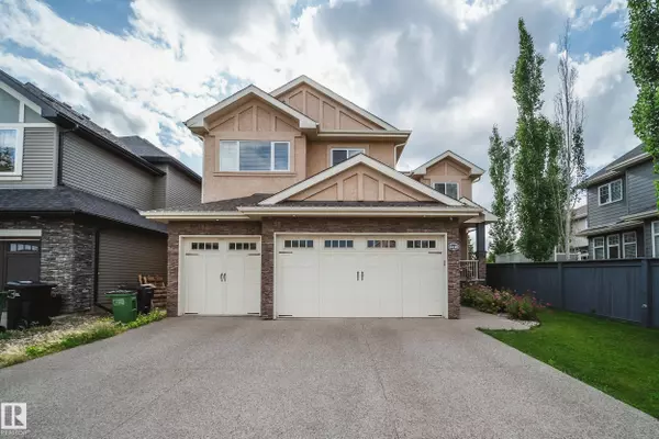 5410 MCLUHAN END EN NW, Edmonton, AB T6R 0P8