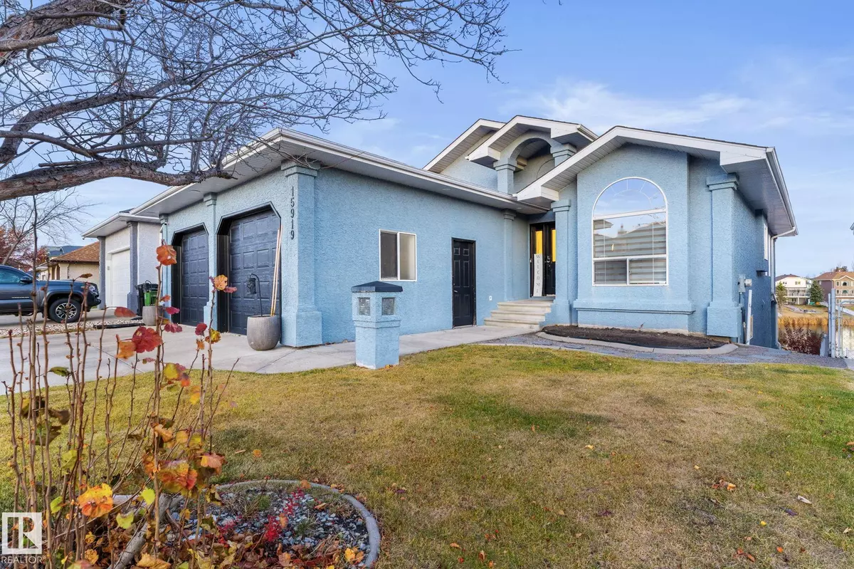 Edmonton, AB T5Y 2R5,15919 58 ST NW