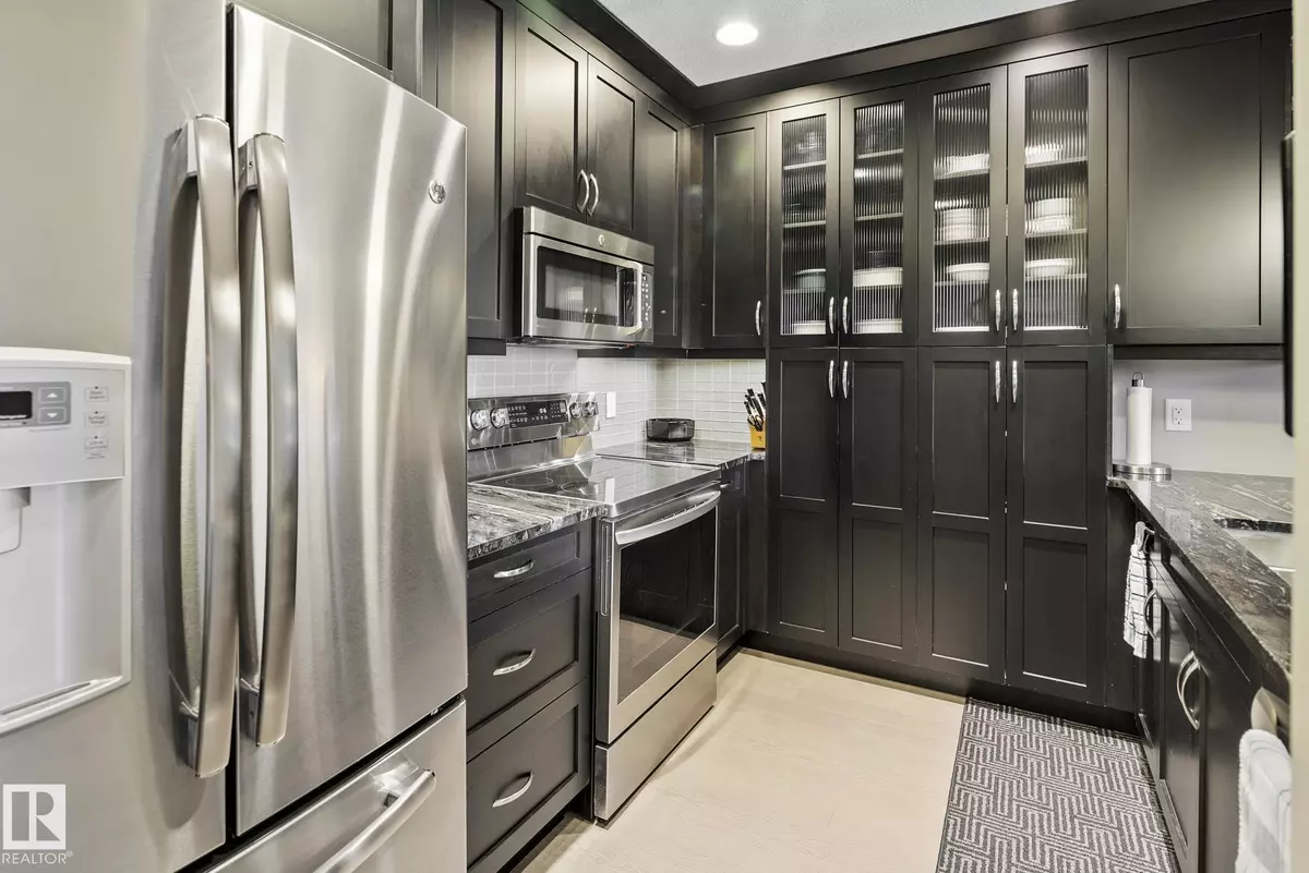 Edmonton, AB T6W 2C2,#109 11080 ELLERSLIE RD SW