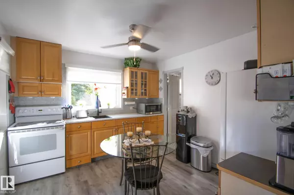 Myrnam, AB T0B 3K0,4703 47 Ave