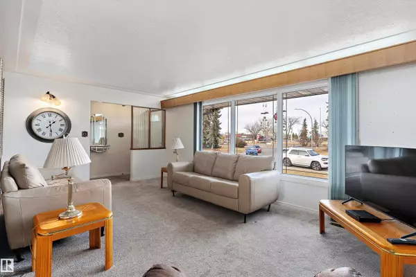 Edmonton, AB T5L 4B7,13219 136A AV NW