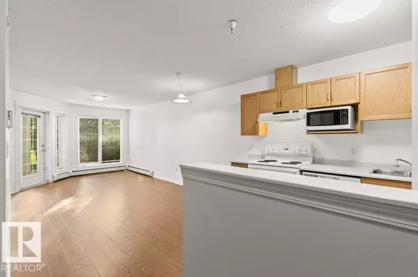 Edmonton, AB T6L 7G7,#104 2741 55 ST NW