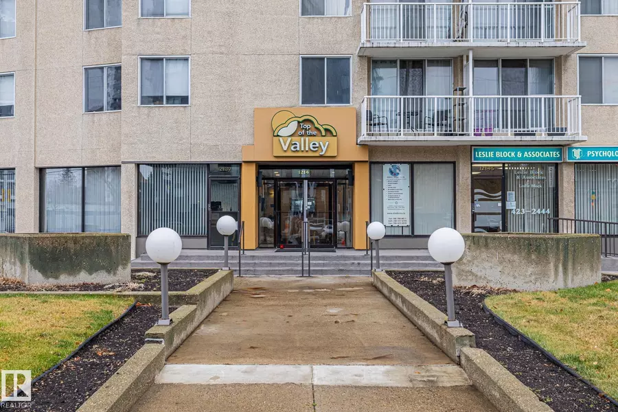 #805 12141 JASPER AV NW, Edmonton, AB T5N 3X8