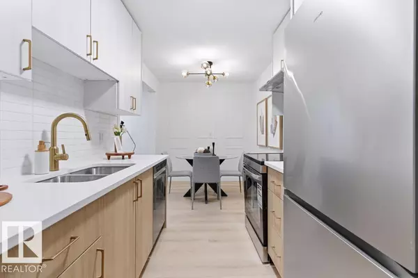 Edmonton, AB T5T 0H5,5D CALLINGWOOD CO NW