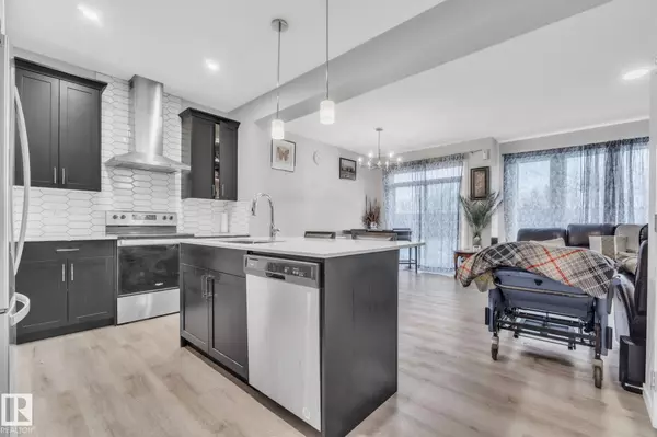 Edmonton, AB T5T 7R6,22007 80 AV NW