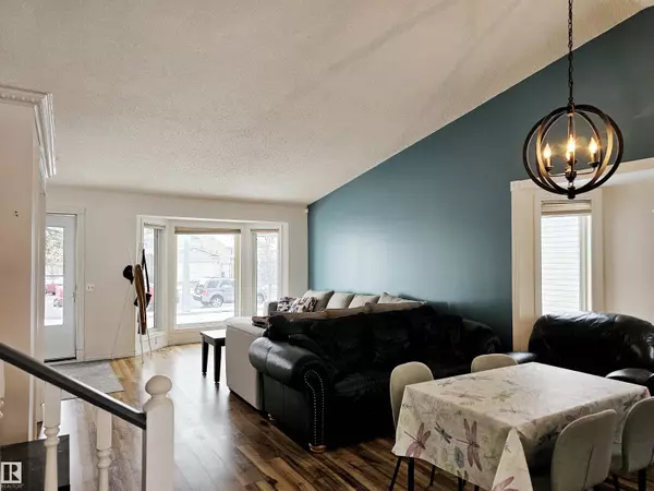 St. Albert, AB T8N 5P6,8 DANIEL PL