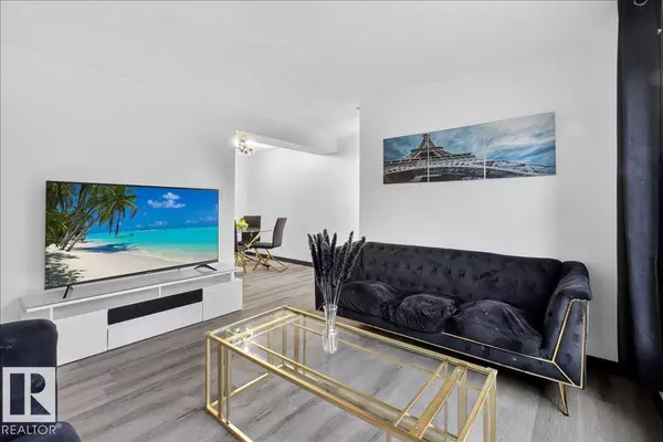 Edmonton, AB T5A 2H9,33 AMBERLY CO NW