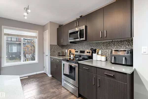 Edmonton, AB T6X 2H1,#97 3305 Orchards LI SW