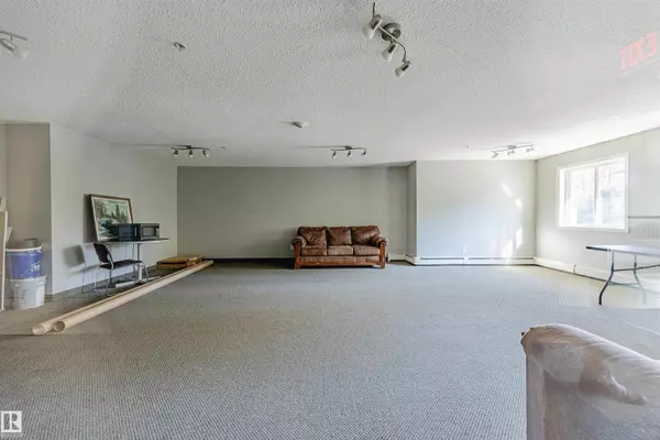 Stony Plain, AB T7Z 0C6,#210 4903 47 AV