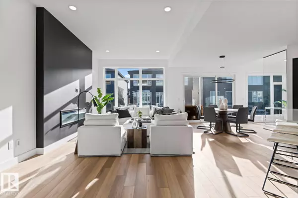 Edmonton, AB T6W 1A5,5827 KOOTOOK LI SW