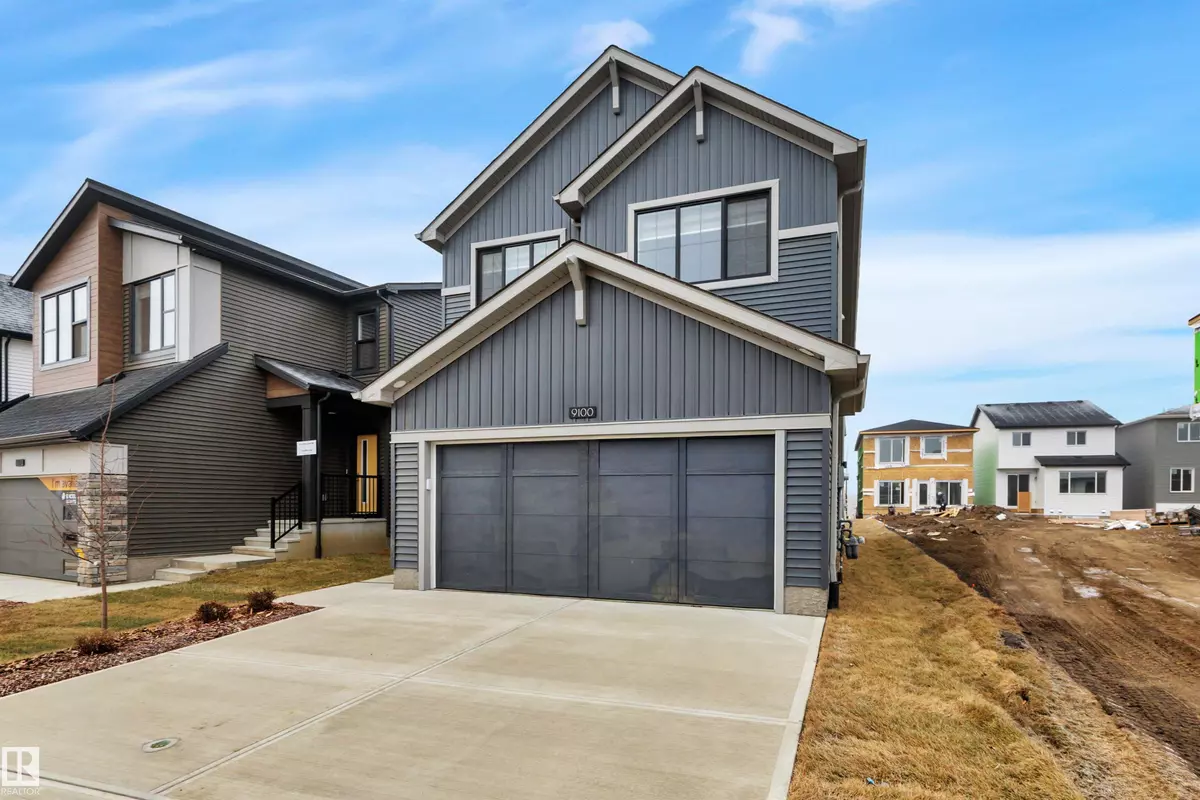 Edmonton, AB T6M 3G2,9100 ELVES LO NW