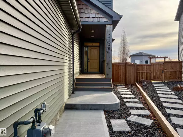 Edmonton, AB T6W 4K6,2130 GRAYDON HILL CR SW