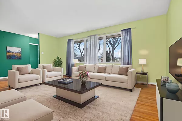 Edmonton, AB T6E 0H4,8715 64 AV NW