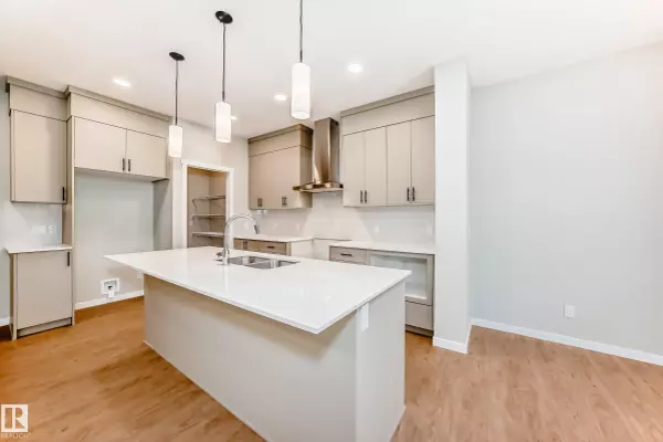 Edmonton, AB T5Y 4H3,17545 62A ST NW