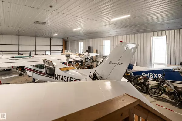 18 59515 RGE RD 260, Rural Westlock County, AB T7P 2P5