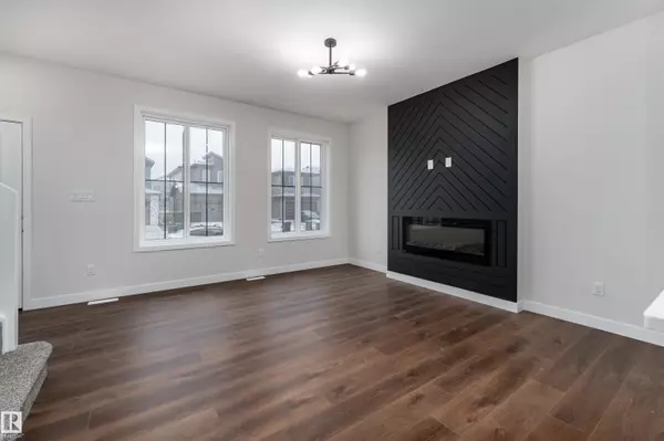 Spruce Grove, AB T7X 4G1,34 Westwyck LI