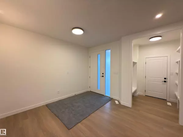 Spruce Grove, AB T7X 0Y6,174 CALEDON CR