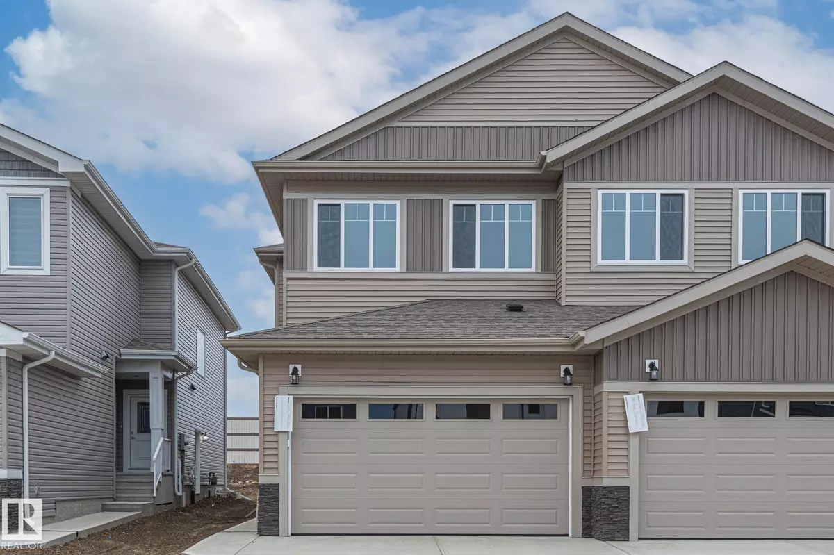 Sherwood Park, AB T8H 3A8,235 SAVOY CR