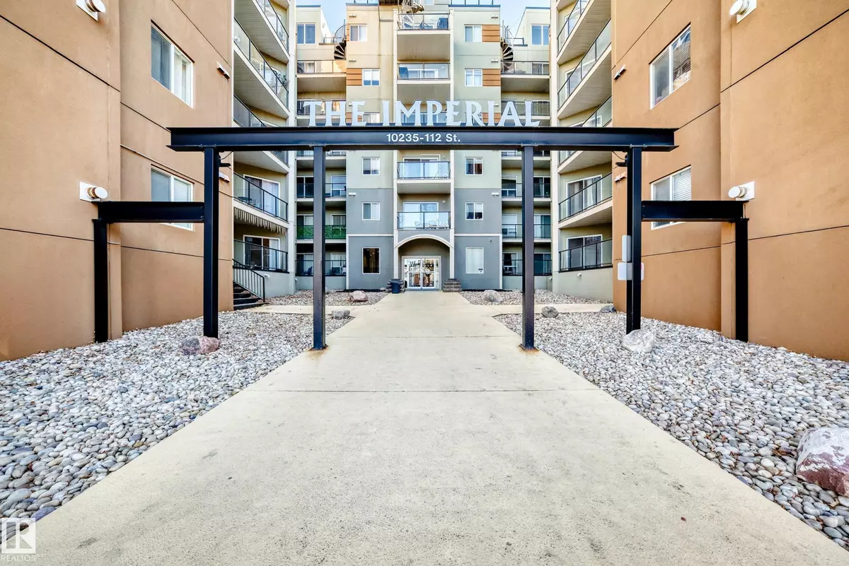 Edmonton, AB T5K 1M7,#517 10235 112 ST NW