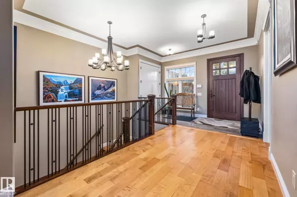 St. Albert, AB T8N 0X2,23 KINGSMOOR CL