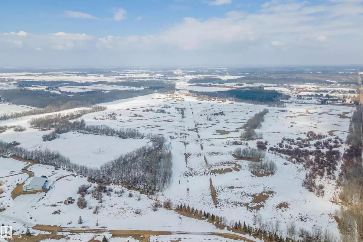 Rural Strathcona County, AB T8G 1H1,RR 224 TWP 512