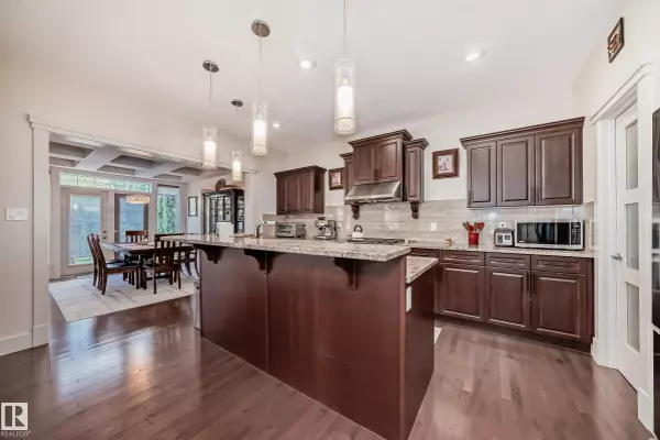 Edmonton, AB T5T 4C6,3503 GOODRIDGE BA NW NW