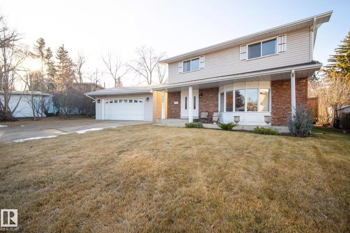 Sherwood Park, AB T8A 0S9,103 MANOR PL