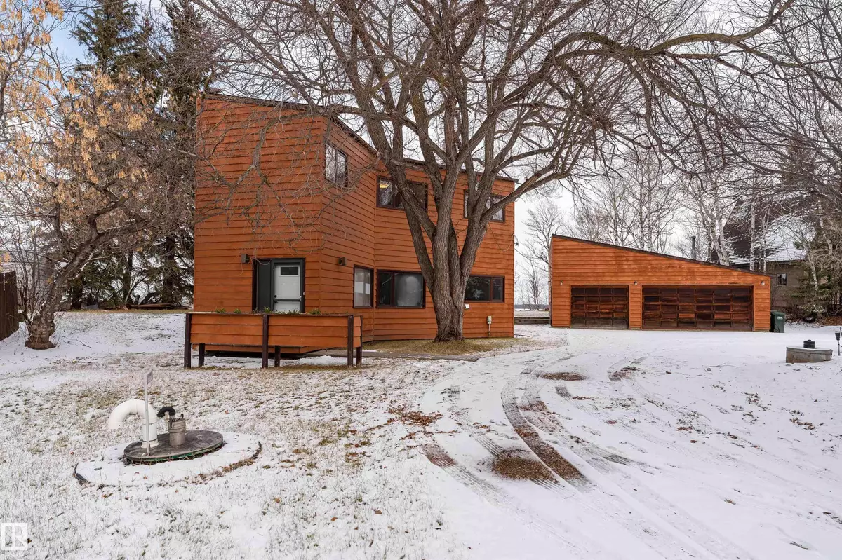 Rural Strathcona County, AB T8G 1E9,#209 51268 RGE ROAD 204