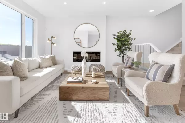 Edmonton, AB T6M 3G3,8960 ELVES LO NW