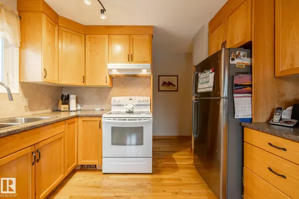 Wetaskiwin, AB T9A 1P9,4317 53 ST