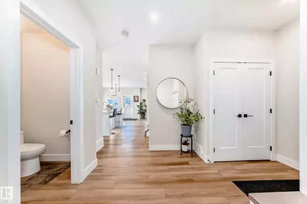 Leduc, AB T9E 1R5,520 BLUFF LN