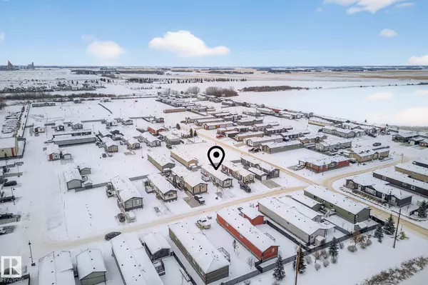 Morinville, AB T8R 2P7,18 Aspen AV