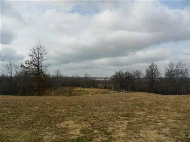 Lot 6 Mission Hills DR, St Joseph, MO 64507