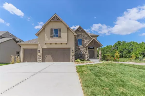 16520 Grandview, Overland Park, KS 66085