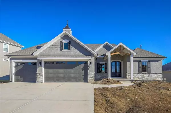 Lenexa, KS 66227,9849 Saddletop ST