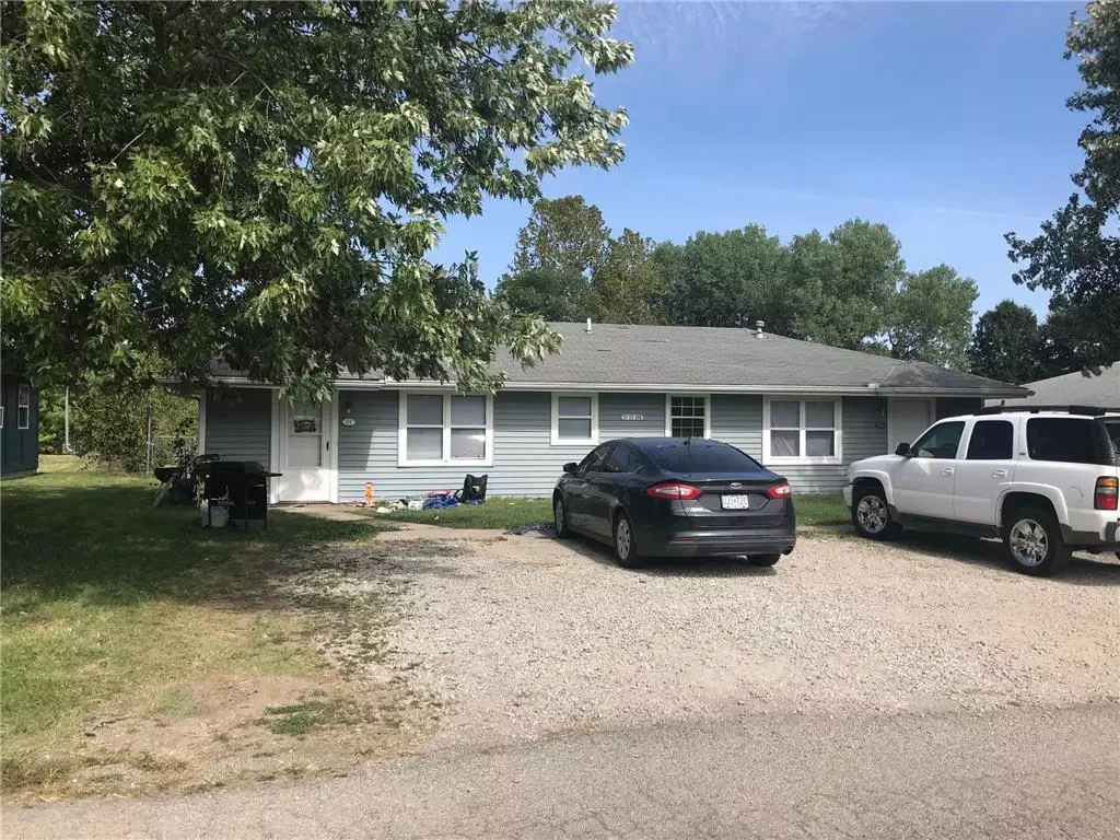 Warrensburg, MO 64093,31 SE 250 RD