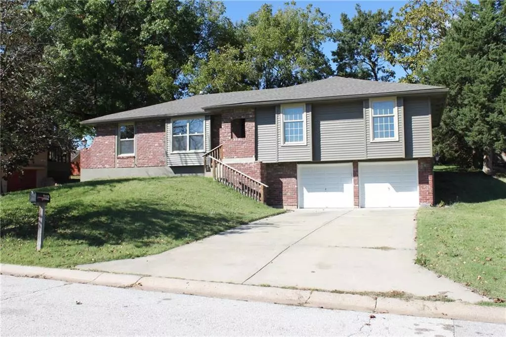 Kansas City, MO 64133,7112 Strupwood CT