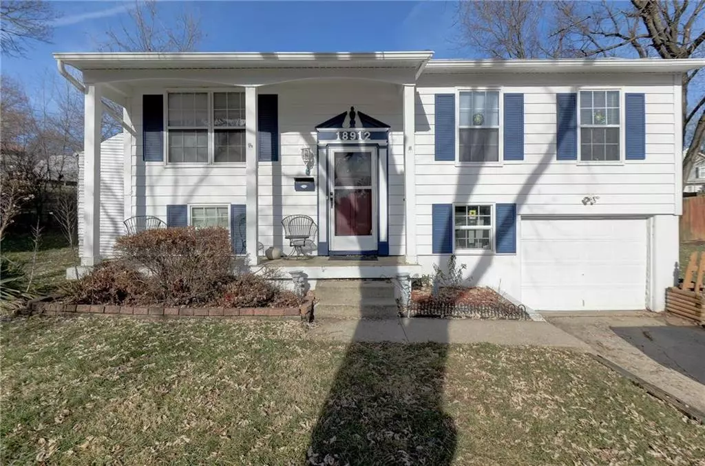 Independence, MO 64056,18912 ARROWHEAD CT