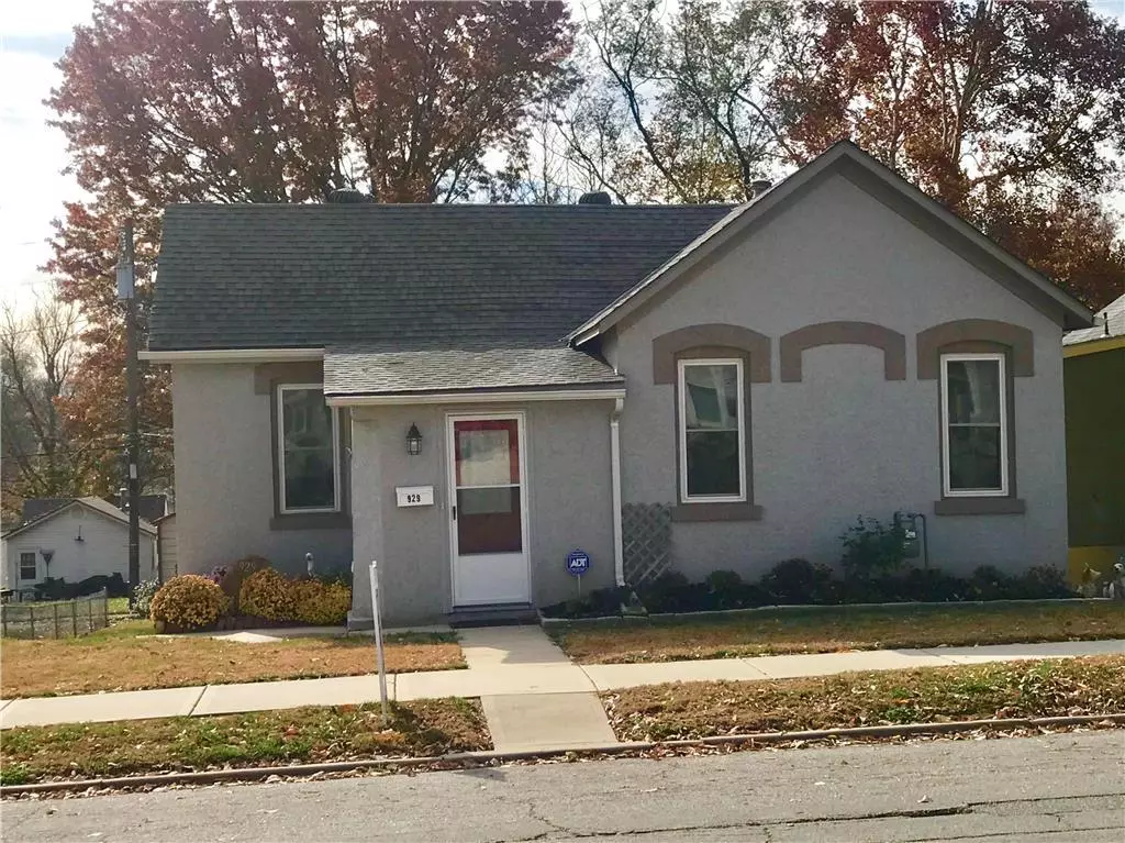 Leavenworth, KS 66048,929 Ottawa ST