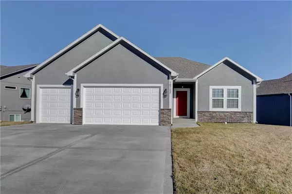 16752 Ruby WAY, Basehor, KS 66007