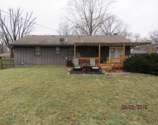 Excelsior Springs, MO 64024,203 Garden LN