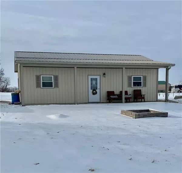 602 W Center ST, Polo, MO 64671