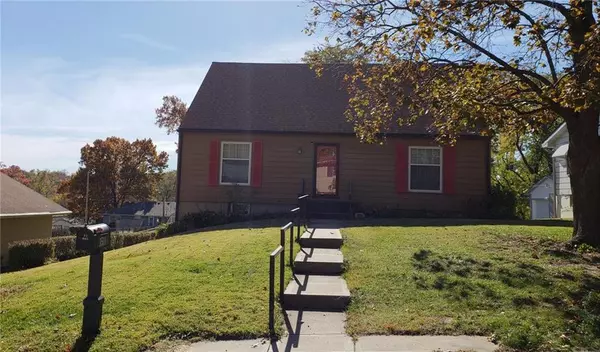 1511 Delaware ST, Leavenworth, KS 66048