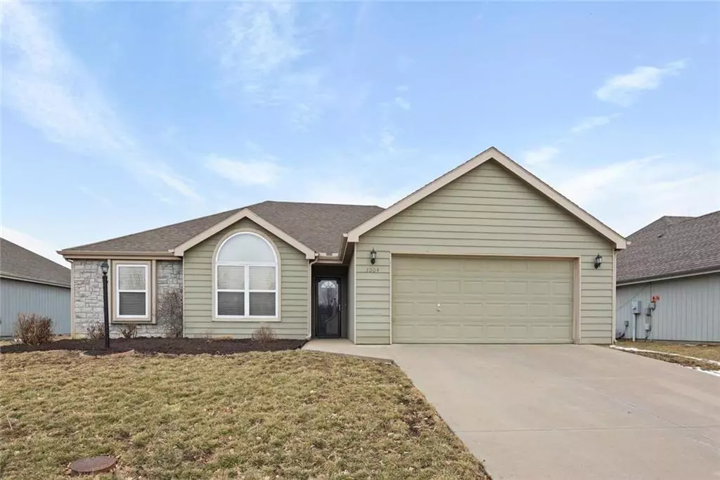 Lawrence, KS 66049,3004 Winston DR