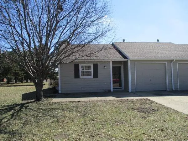 3801 Westland PL, Lawrence, KS 66049