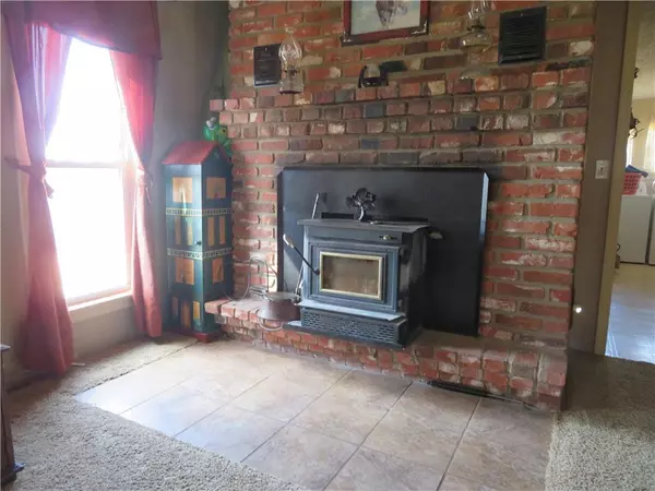 Paola, KS 66071,33661 W 303rd ST