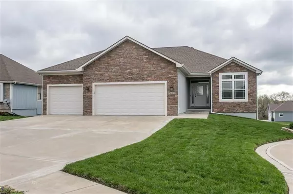 Basehor, KS 66007,16649 Sandstone CIR