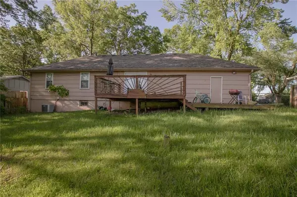 Raytown, MO 64138,9306 E 82nd ST